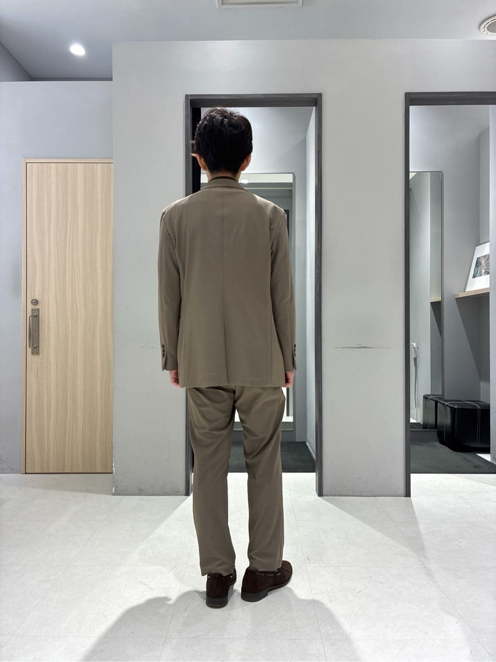 わいずみさんの「TAKEO KIKUCHI｜【360&deg;ストレッチ／セットアップ対応】None Of Stress ジャケット」を使ったコーディネート