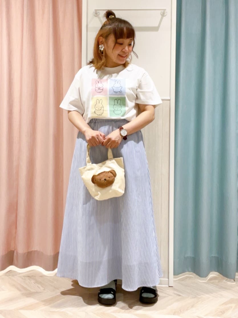 kitaさんの「SHOO･LA･RUE｜【miffy】グラフィックTシャツ」を使ったコーディネート