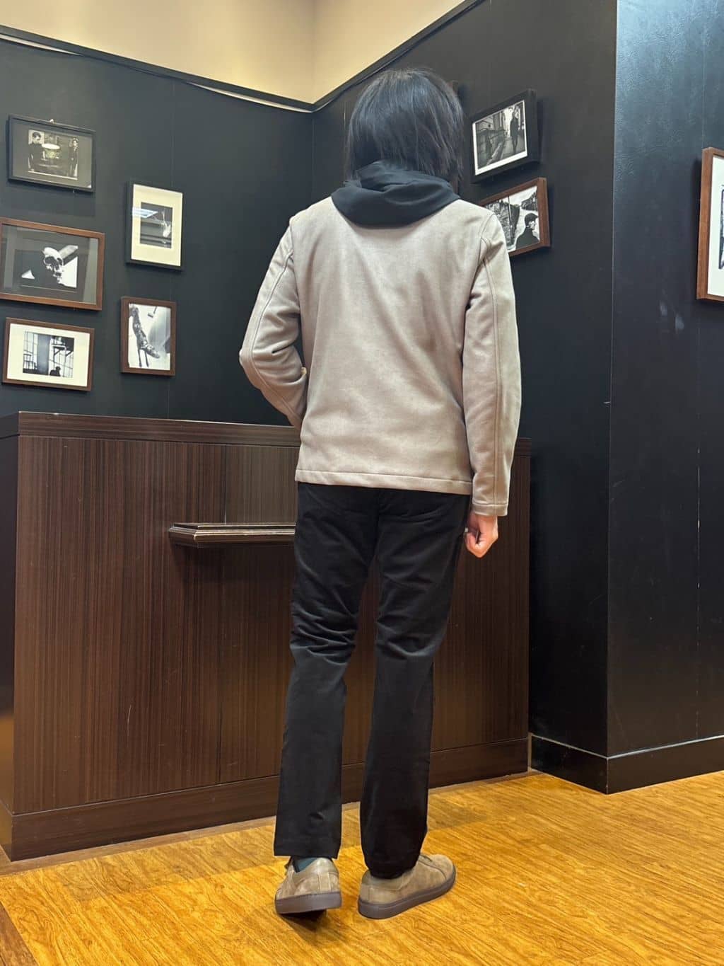 moritaさんの「TAKEO KIKUCHI｜サイドゴアストレッチコーデュロイパンツ」を使ったコーディネート