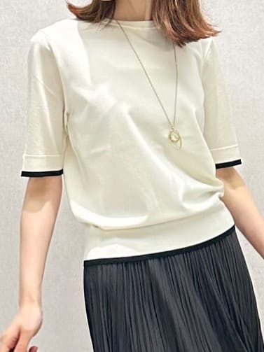 Miwaさんの「UNTITLED｜【アンサンブル可/薄手】ベーシッククルーネックカーディガン」を使ったコーディネート
