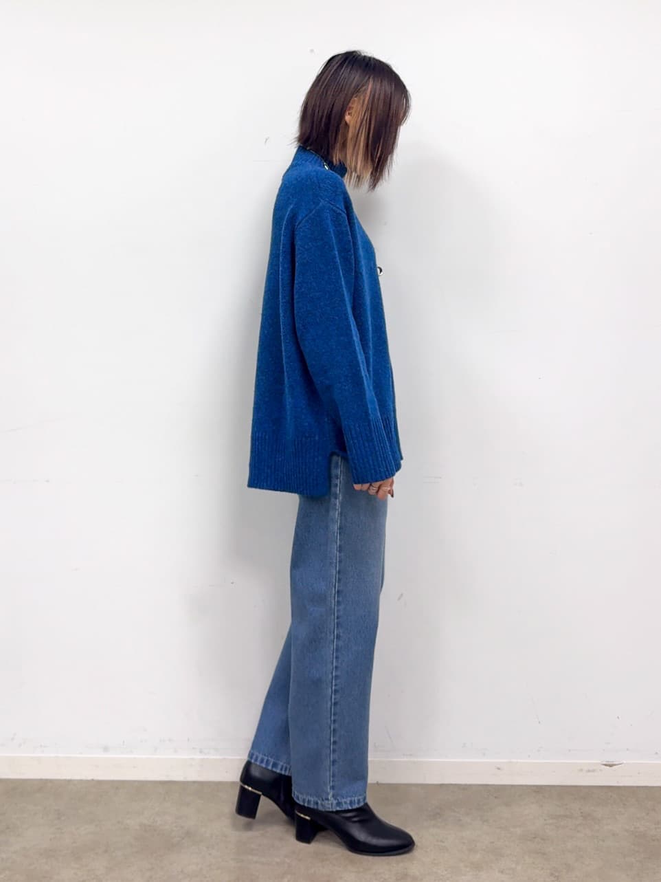 𝐜𝐡𝐢𝐤𝐚さんの「SHOO･LA･RUE｜【撥水/あったか】たっぷり着られる 中綿モンスターショートコート」を使ったコーディネート