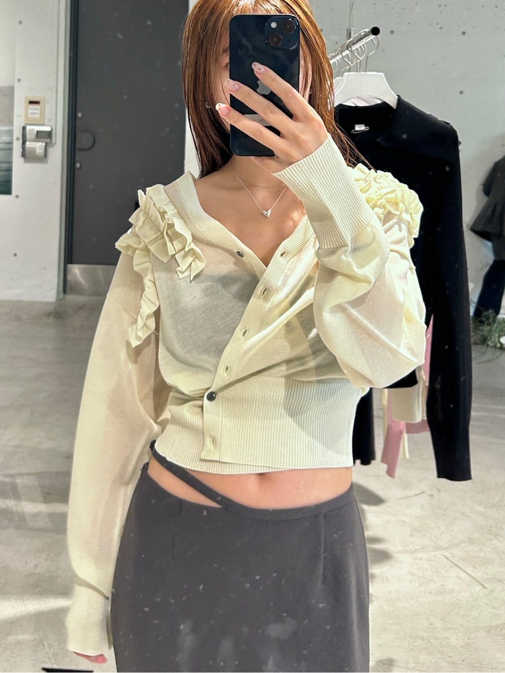 harunaさんの「CODE A｜3way frill cardigan」を使ったコーディネート