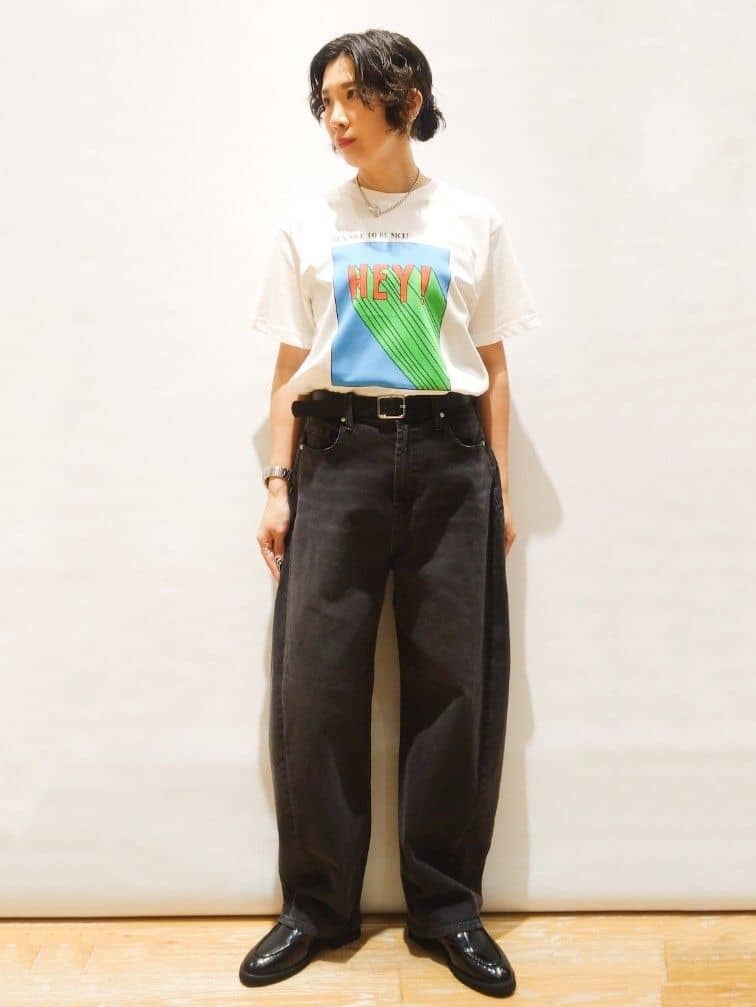 ぽんさんの「OPAQUE.CLIP｜【Pontre Studio／ポンレストゥディオ】別注グラフィックTシャツ」を使ったコーディネート