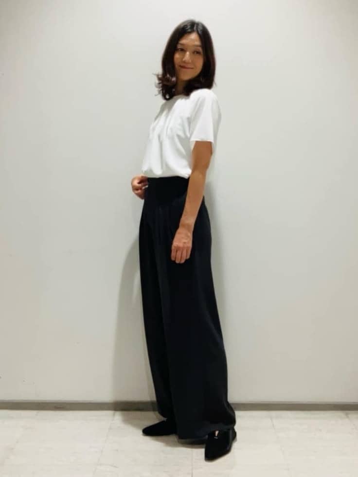 fujiさんの「INDIVI｜【UVケア】タックブラウス」を使ったコーディネート