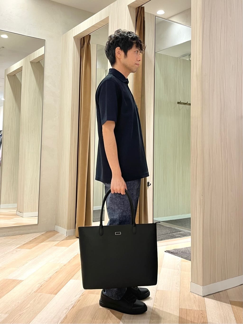 URAさんの「TAKEO KIKUCHI｜【抗菌防臭／9色5サイズ展開】ハニカムメランジ ポロシャツ」を使ったコーディネート