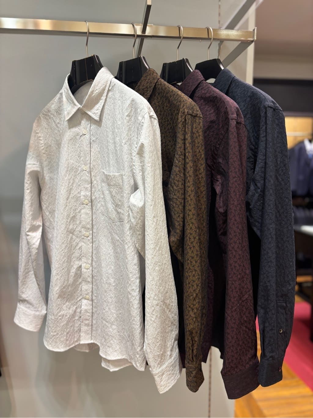 ヒナさんの「TAKEO KIKUCHI｜【Made in JAPAN】播州織 ドビー千鳥シャツ」を使ったコーディネート