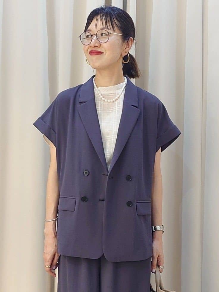 MUTSUKOさんの「UNTITLED｜【シアー】チェックスタンドネックブラウス」を使ったコーディネート