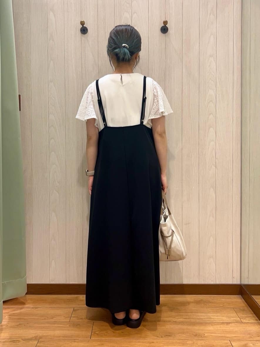 すずさんの「SHOO･LA･RUE｜◆女性らしさ溢れる　フレアキャミワンピース」を使ったコーディネート