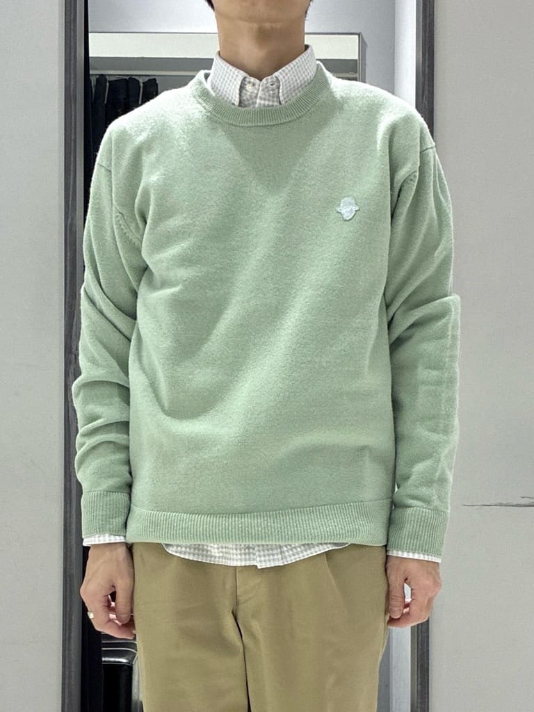わいずみさんの「TAKEO KIKUCHI｜【Air Palette Knit】ワンポイント カラーニット プルオーバー」を使ったコーディネート