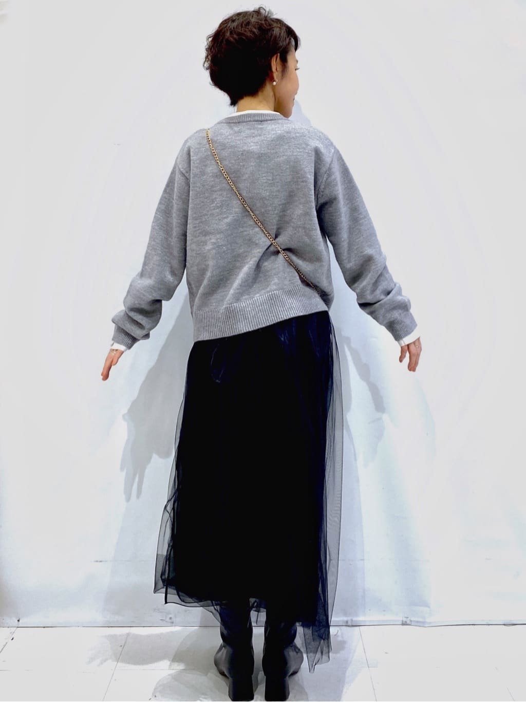 Bonさんの「OPAQUE.CLIP｜金ボタンラメニットカーディガン【洗濯機OK】」を使ったコーディネート