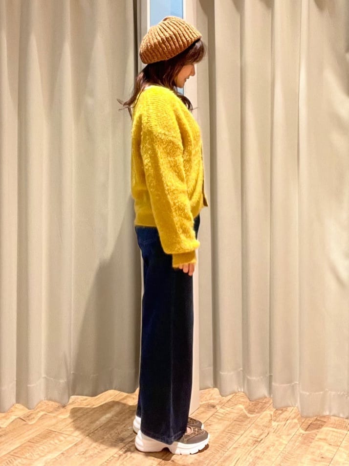 もんちゃんさんの「SHOO･LA･RUE｜【S-LL】美しく見せる ボートネックロンT」を使ったコーディネート