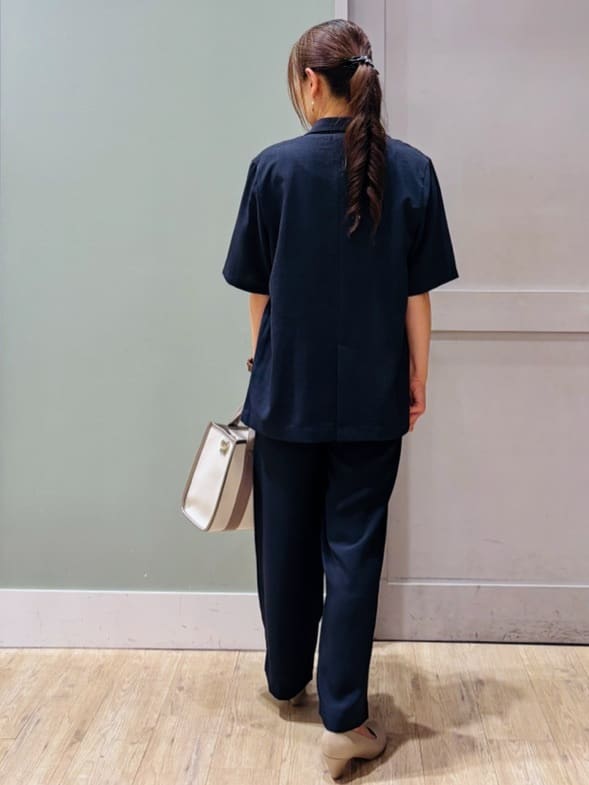 Komi☆さんの「grove｜軽やかに羽織れて、きちんと見え ハーフスリーブテーラードジャケット」を使ったコーディネート