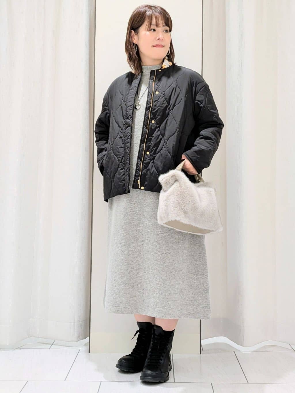 Onumaさんの「UNTITLED｜【ロング丈/ゆったりシルエット】テントライン ニットワンピース」を使ったコーディネート