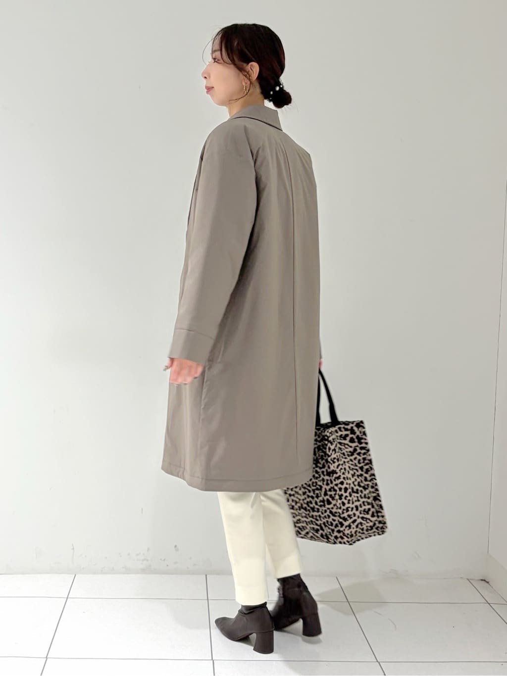 shioriさんの「INDIVI｜【冬ニット人気NO．1！／カシミヤ混】ミドルゲージハイネックニット」を使ったコーディネート