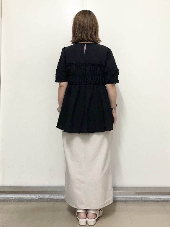 emiさんの「OPAQUE.CLIP｜」を使ったコーディネート
