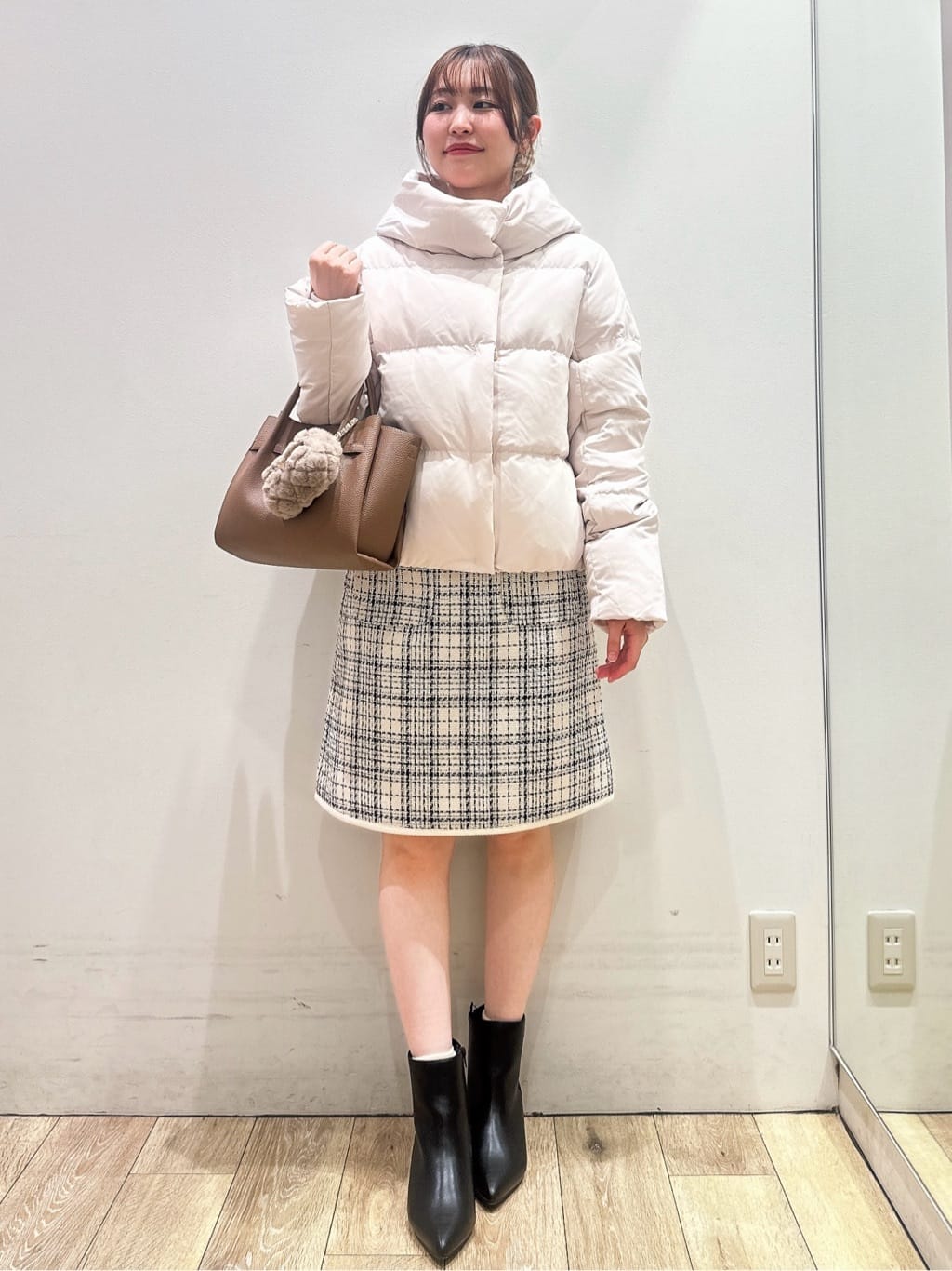 MOMOさんの「index｜KAWADAダウンショートコート【撥水／洗濯機OK／静電気防止裏地】《XS～LL》」を使ったコーディネート