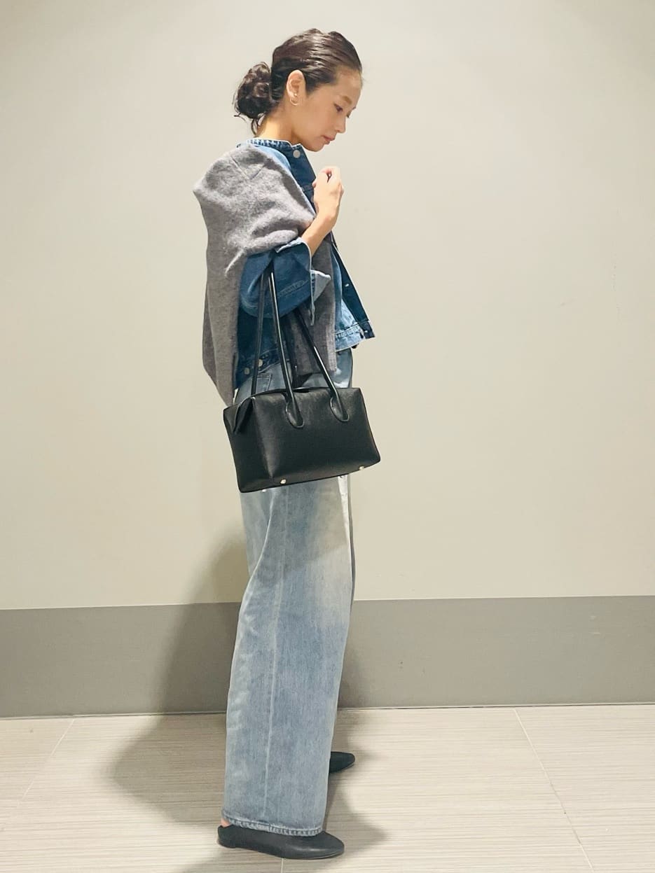 Annさんの「DRESSTERIOR｜ヴィンテージ加工ワイドデニムパンツ」を使ったコーディネート