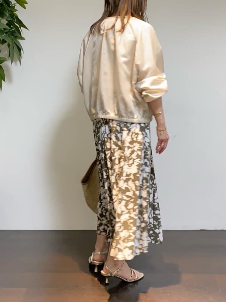 tomoさんの「UNTITLED｜◆ビッグトップネックレス」を使ったコーディネート