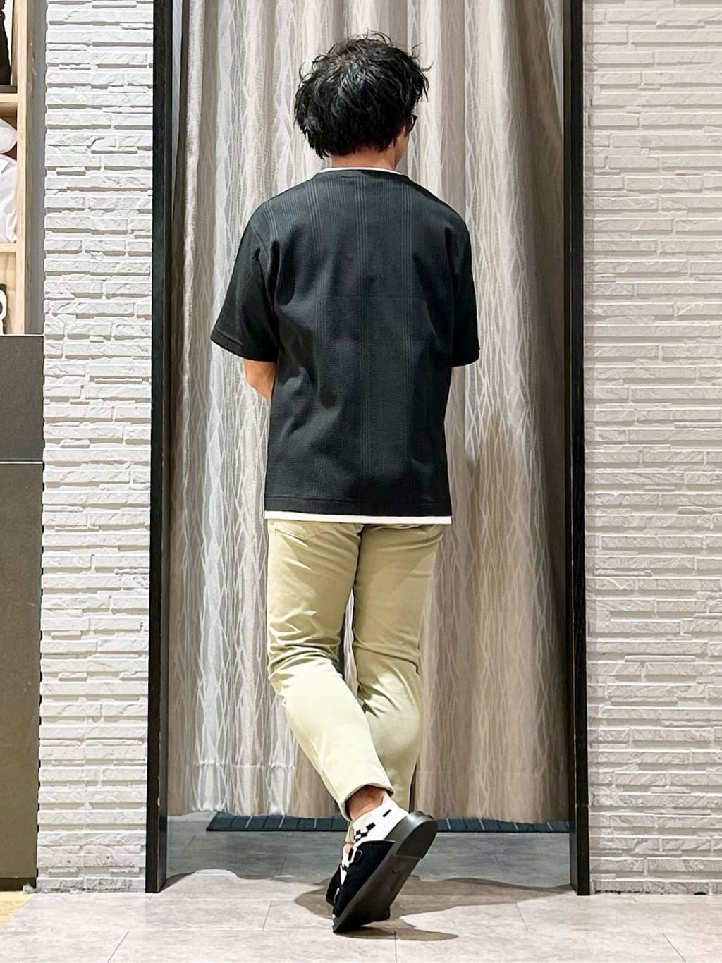 KENJI Iさんの「THE SHOP TK｜ランダムワッフル半袖Tシャツ 【洗濯機ＯＫ】」を使ったコーディネート