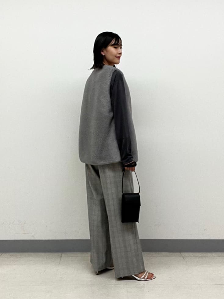 hinanoさんの「INDIVI｜ミンク調フェイクファージレ」を使ったコーディネート