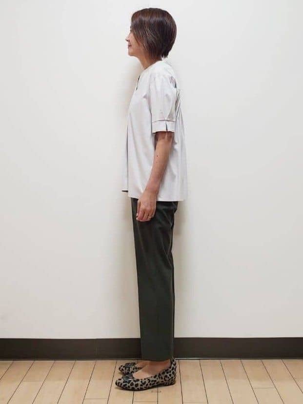 yuuさんの「Reflect｜【すっきり見え！長め丈／マシンウォッシュ可】スキッパーネックジャージトップス」を使ったコーディネート