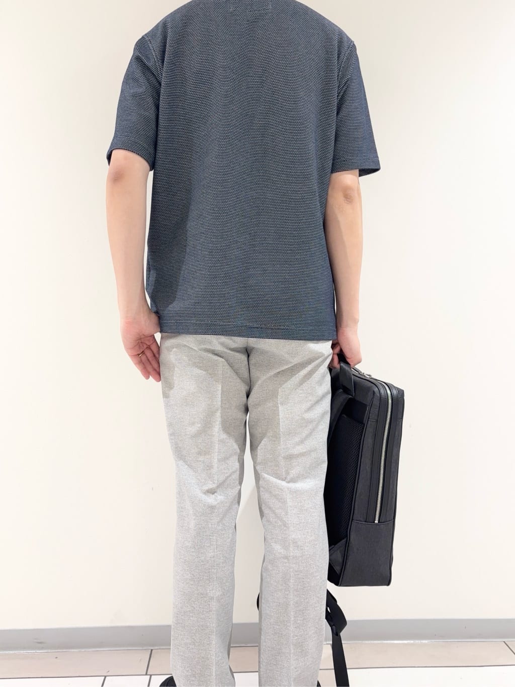 及川さんの「TAKEO KIKUCHI｜【抗菌防臭／9色5サイズ展開】ハニカムメランジ ポロシャツ」を使ったコーディネート