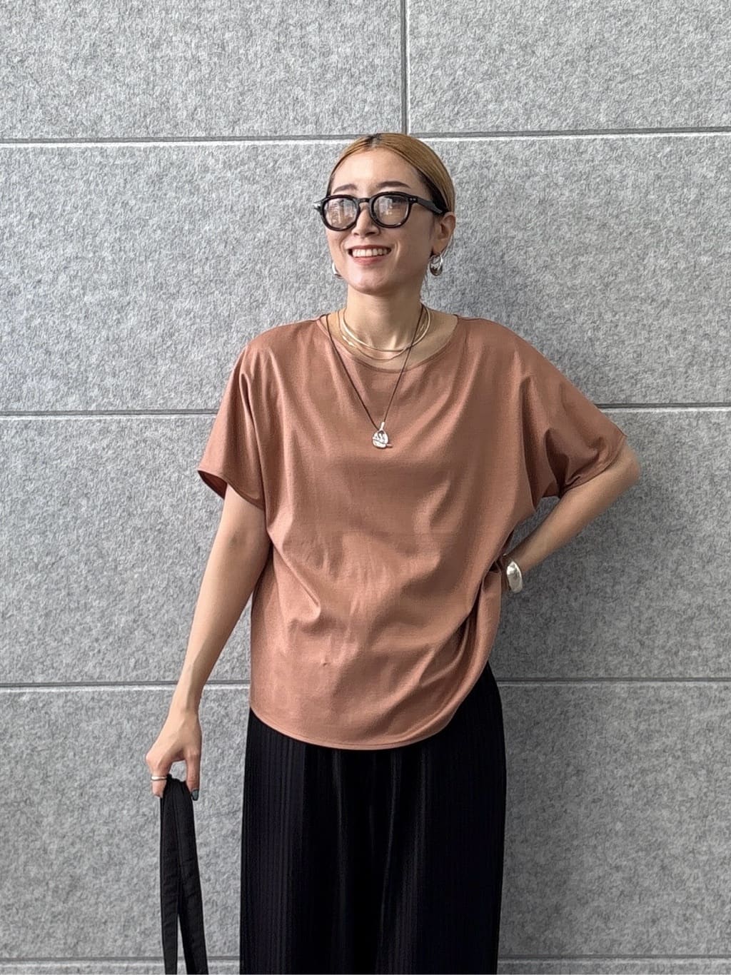 kotakiさんの「INDIVI｜【インナーとしても活躍！】シンプルTシャツ」を使ったコーディネート