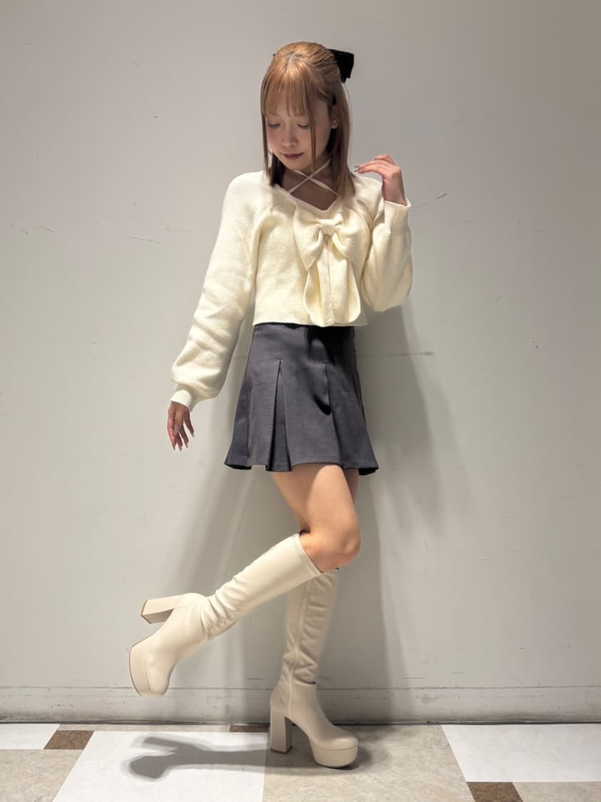 せらら⭐️さんの「ESPERANZA｜【ラク盛り/約12cm】ラク盛り厚底ロングブーツ」を使ったコーディネート