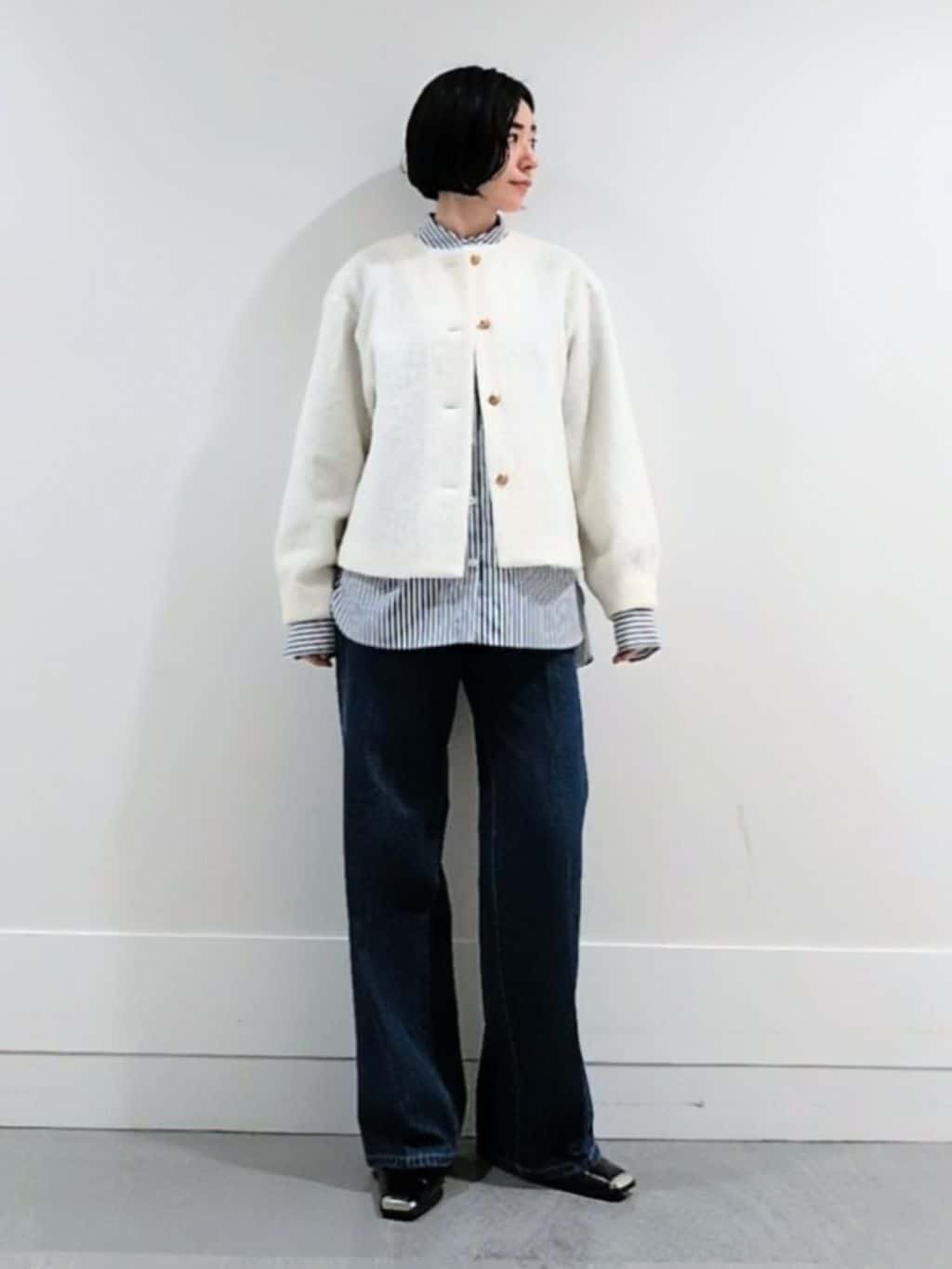 ミズタさんの「UNTITLED｜【ジャケット風/メタルボタン】アルパカ混シャギーカーディガン」を使ったコーディネート