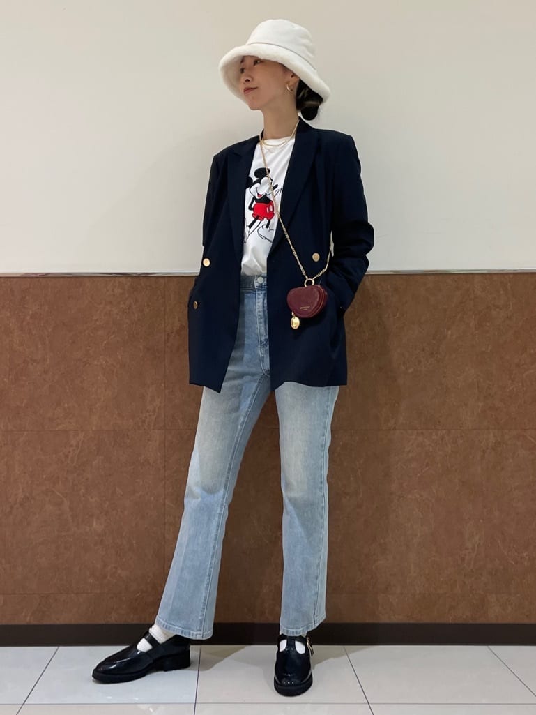 CHIHARUさんの「OPAQUE.CLIP｜【Mickey Mouse】プリントロングTシャツ」を使ったコーディネート