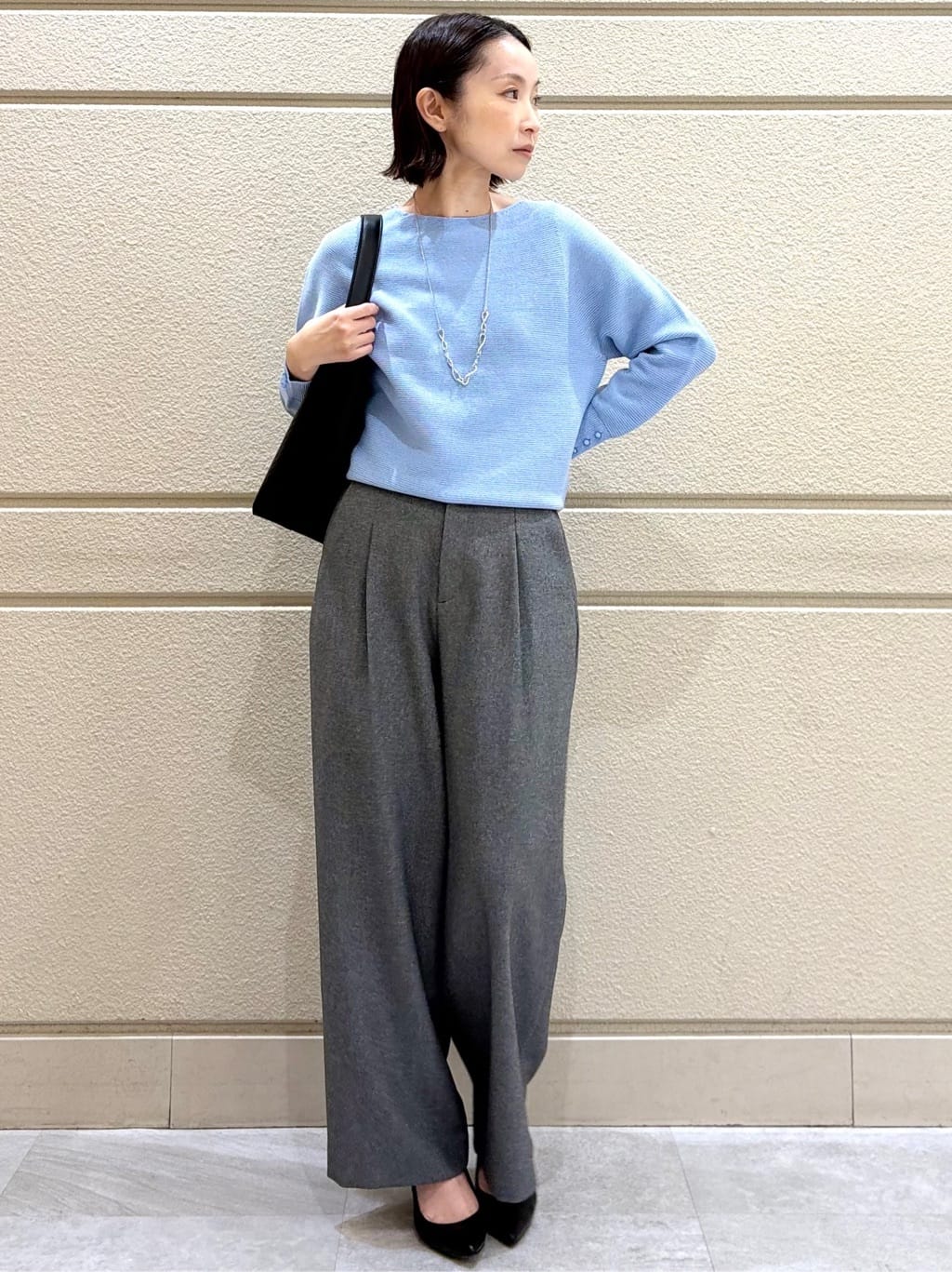 Takahashiさんの「COUP DE CHANCE｜【手洗い可／日本製】タックワイドパンツ」を使ったコーディネート