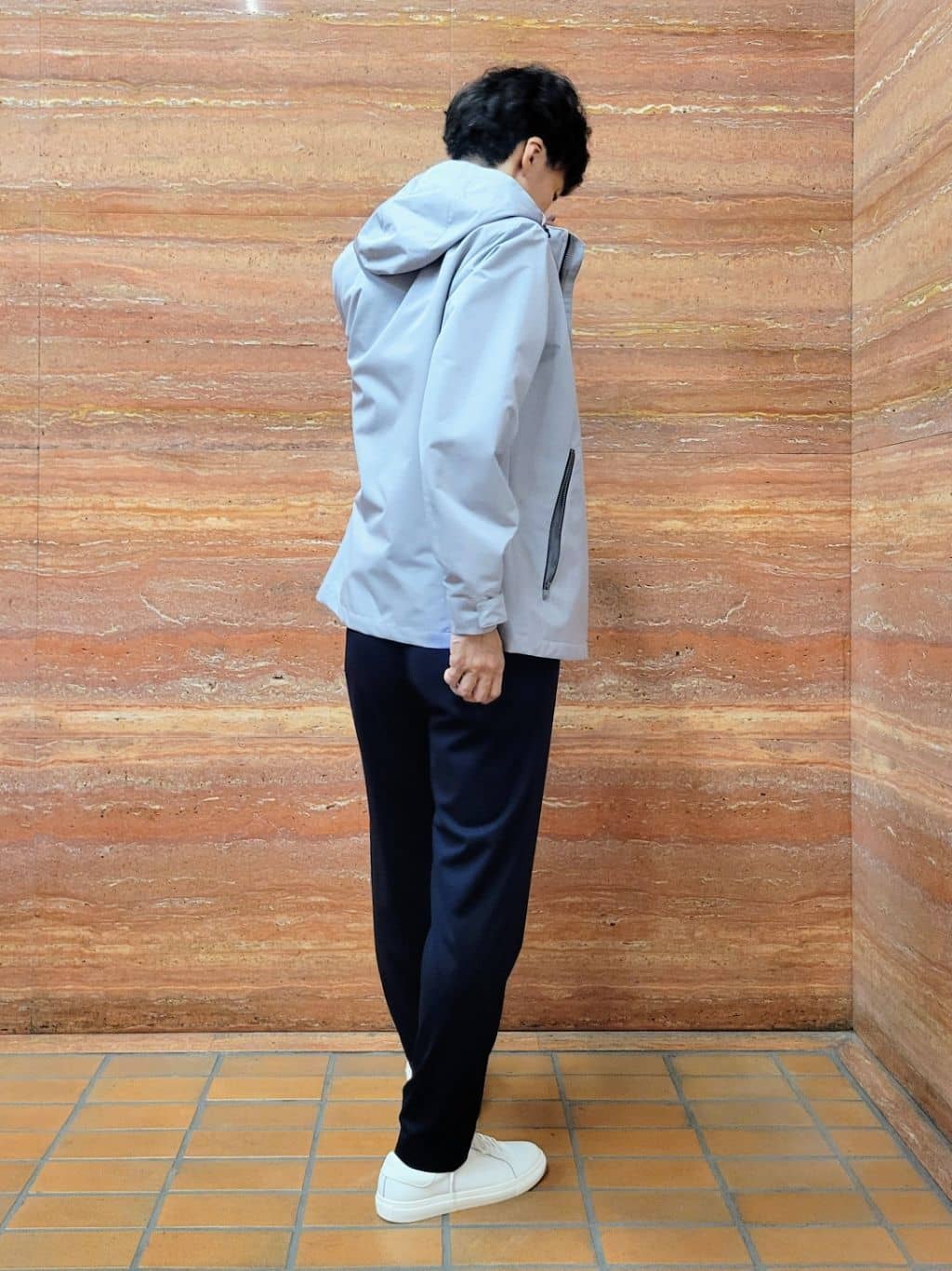 piroyaさんの「TAKEO KIKUCHI｜ストレッチ テーラードＴシャツ」を使ったコーディネート