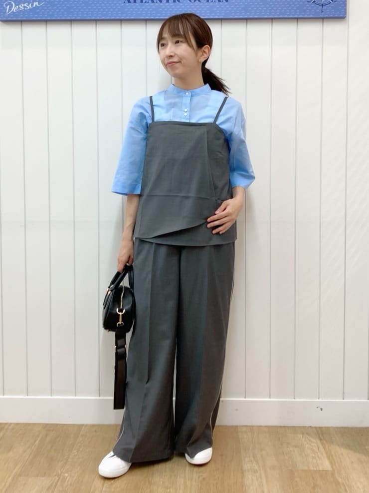 yoshiさんの「Dessin｜【セットアップ可/ウエストゴム/洗える】サイドライン入りワイドパンツ」を使ったコーディネート