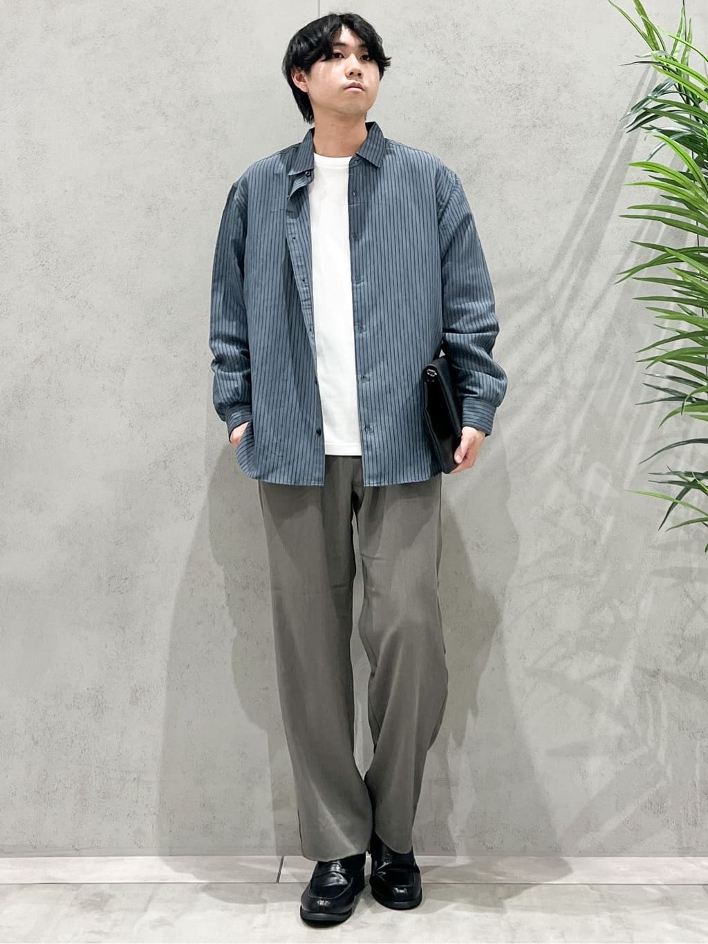 SHI-MAさんの「THE SHOP TK｜チェック＆ストライプ アソート長袖シャツ【洗濯機OK】」を使ったコーディネート