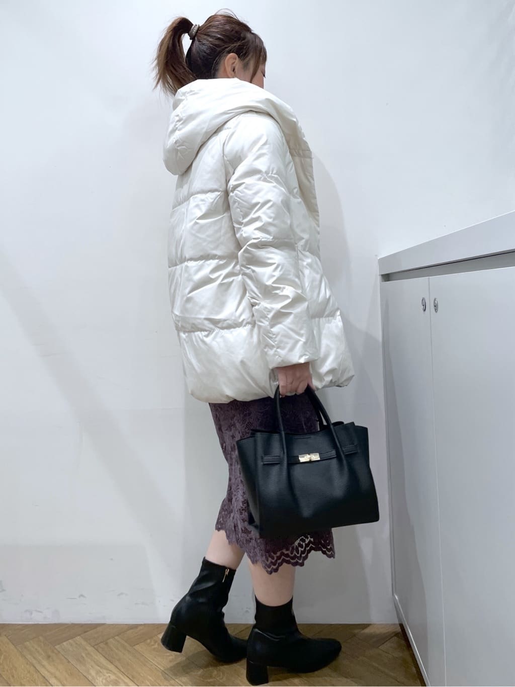 Junさんの「index｜撥水フードミドルダウンコート【防風／抗菌防臭／洗濯機OK】《S～LL》」を使ったコーディネート
