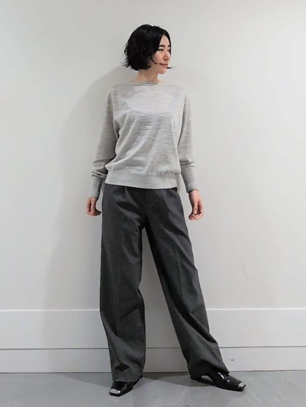 ミズタさんの「UNTITLED｜【アンサンブル可/洗える/ボタンなし】シルクウールカシミヤ 着流しカーディガン」を使ったコーディネート