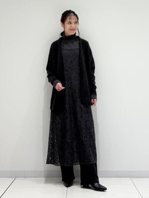kayoさんの「INDIVI｜【エアリー素材】ブークレ着流しニットカーディガン」を使ったコーディネート