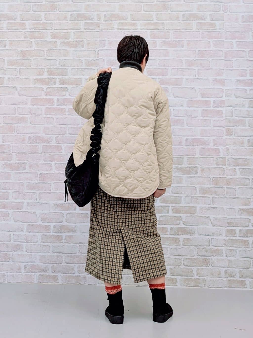 ⓔⓜⓘさんの「SHOO･LA･RUE｜【S-LL/あったか】大人レディな着こなしに シャギーチェックスカート」を使ったコーディネート
