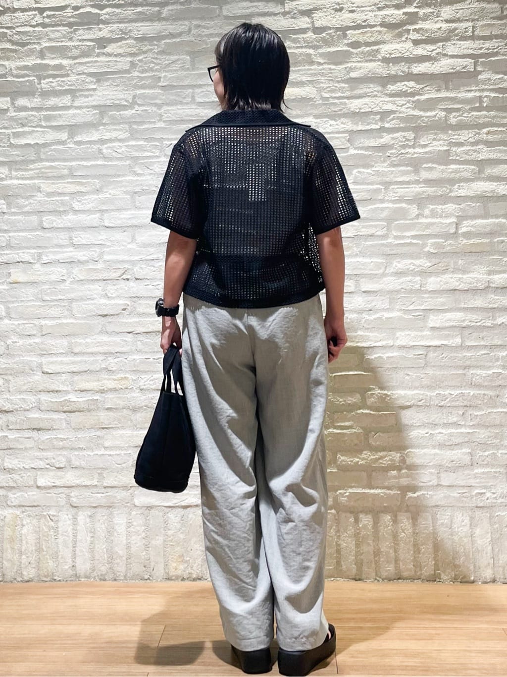 シゲリさんの「OPAQUE.CLIP｜メッシュ開襟シャツ【洗濯機洗い可】」を使ったコーディネート