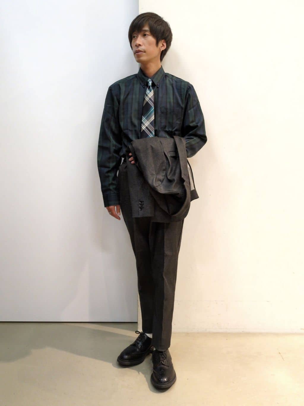 takeさんの「THE SHOP TK｜エバーデニムジャケット【色落ちしにくい/洗濯機OK/ストレッチ/セットアップ可】」を使ったコーディネート