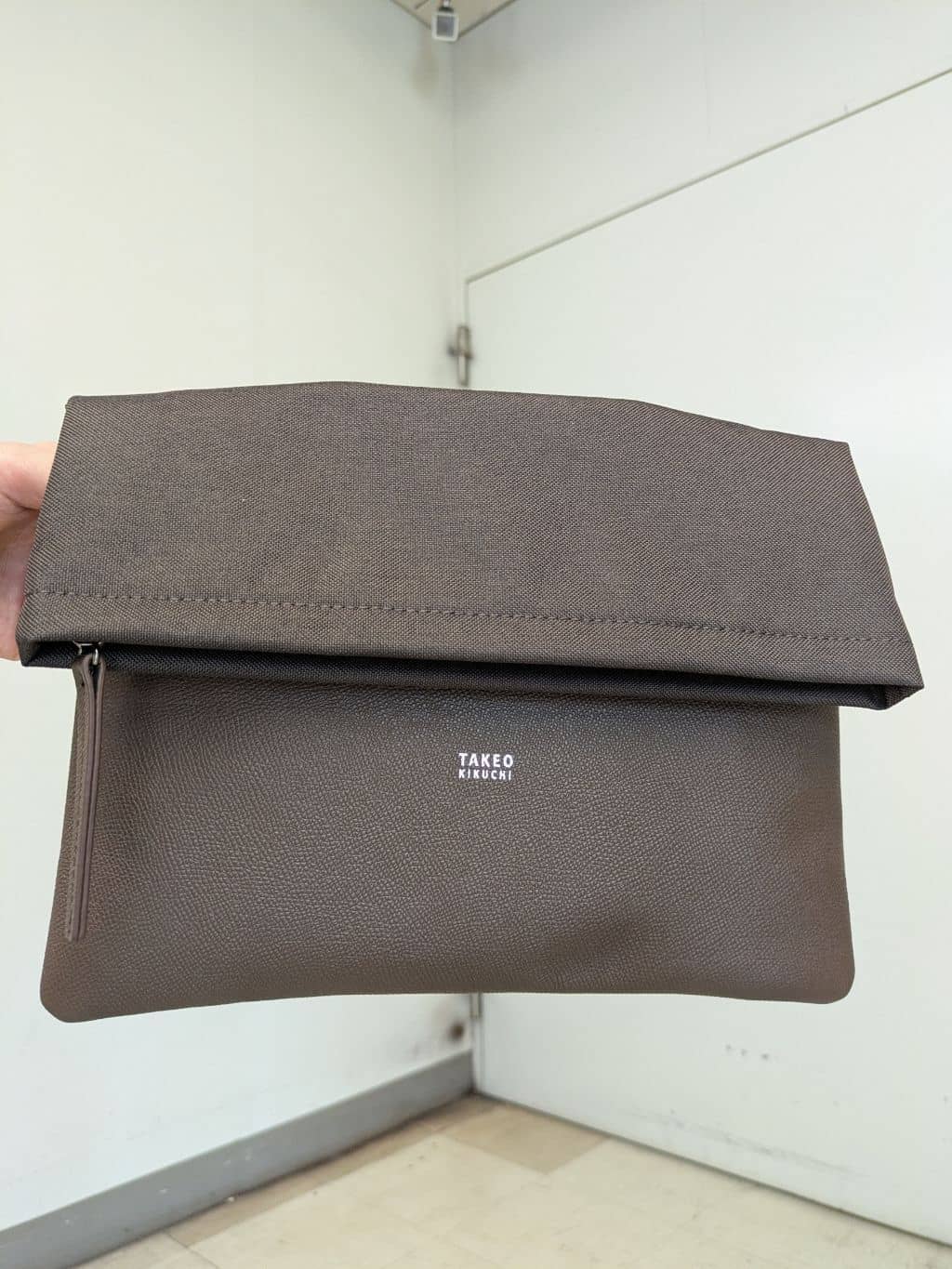 ryoさんの「TAKEO KIKUCHI｜【COOL CITY WEAR】エアートール オープンカラーシャツ /接触冷感・通気性」を使ったコーディネート