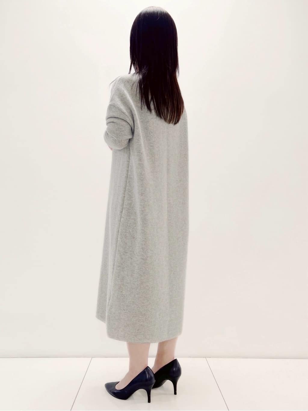Ukiさんの「UNTITLED｜【ロング丈/ゆったりシルエット】テントライン ニットワンピース」を使ったコーディネート