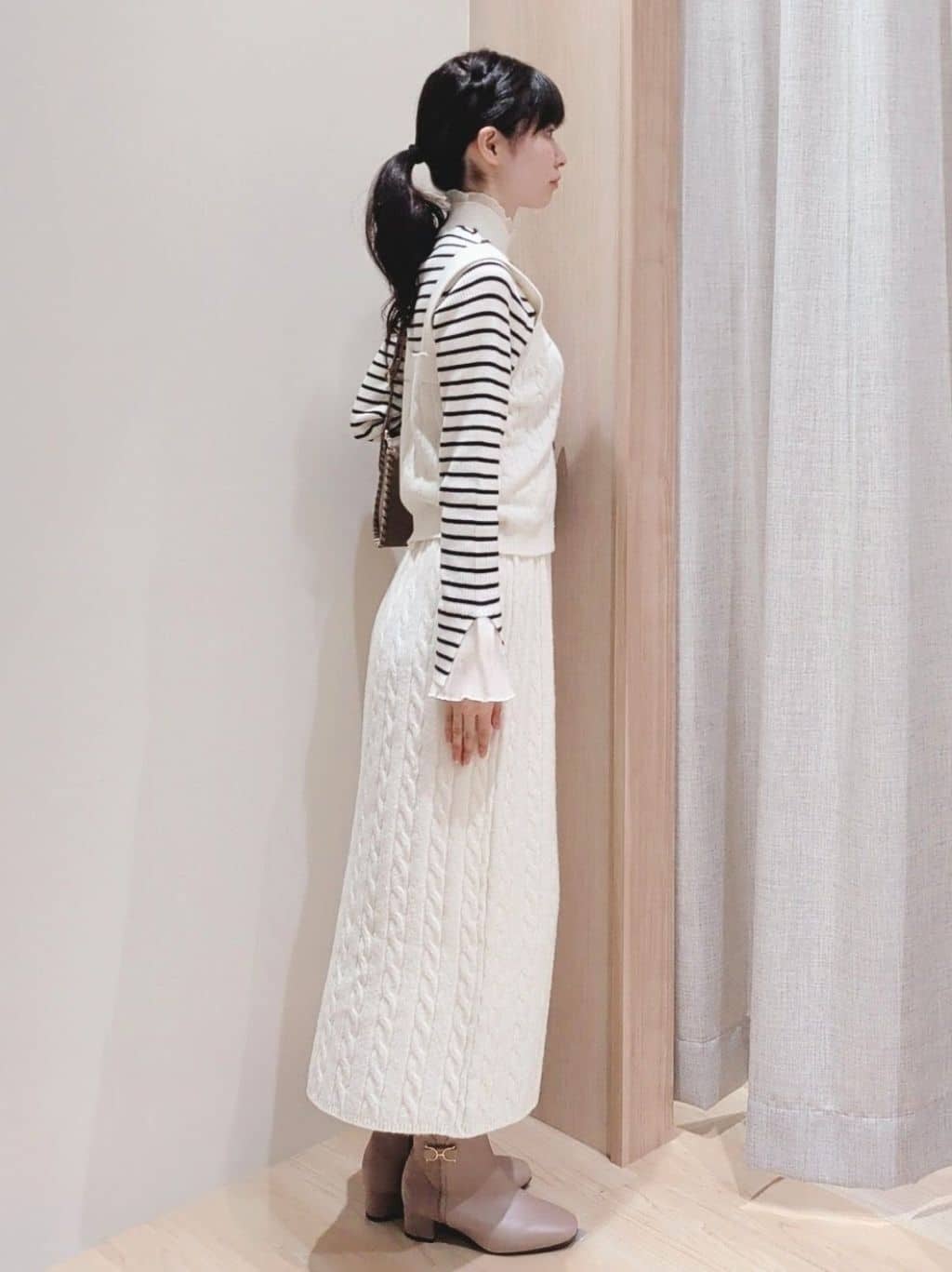 Yuiさんの「grove｜プリーツレイヤードニットプルオーバー」を使ったコーディネート