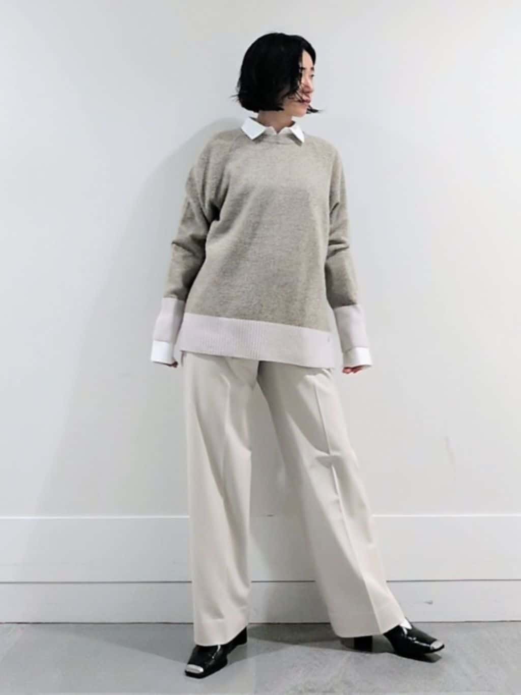 ミズタさんの「UNTITLED｜【重ね着もおすすめ/洗える】ウールカシミヤ クルーネックニット」を使ったコーディネート