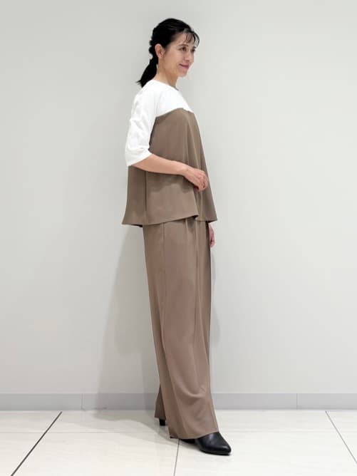 kayoさんの「INDIVI｜【セットアップ可能】ビスチェレイヤード風トップス」を使ったコーディネート