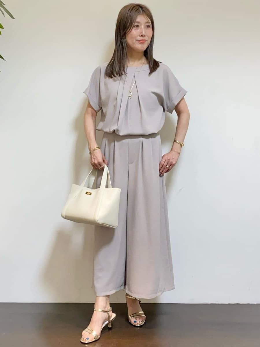 tomoさんの「UNTITLED｜◆ビッグトップネックレス」を使ったコーディネート