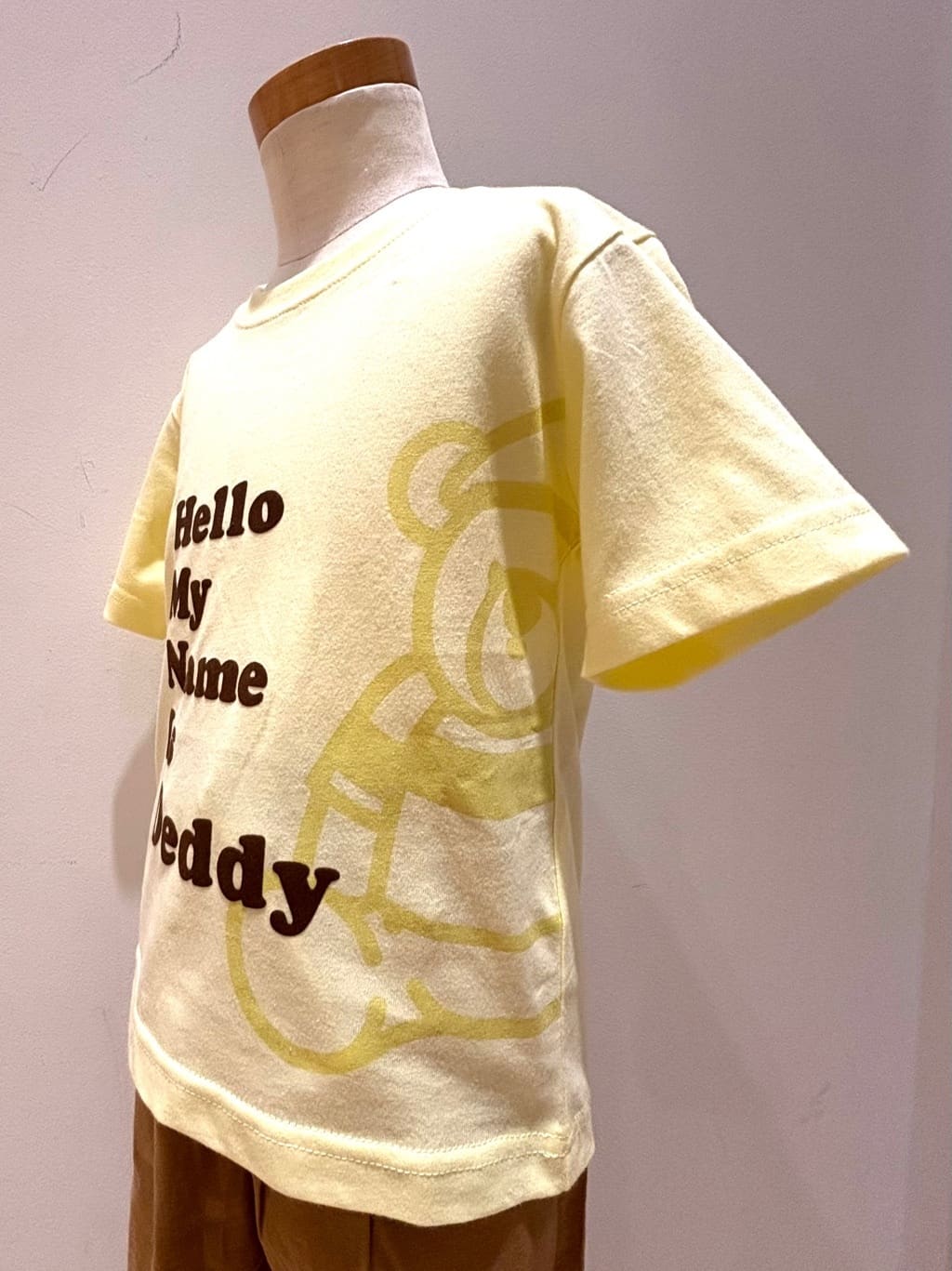 yumiさんの「Dessin｜【洗える】Deddyロゴ入り オーガニックコットンTシャツ」を使ったコーディネート