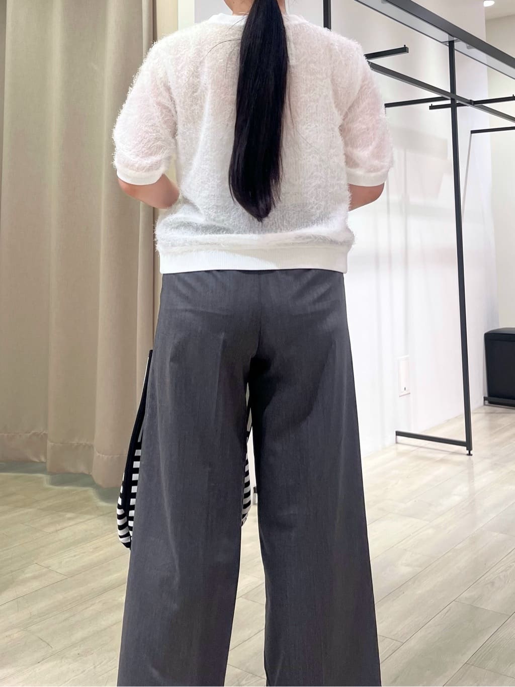 hasuさんの「INDIVI｜【ウール調素材】ベルトデザインワイドパンツ」を使ったコーディネート