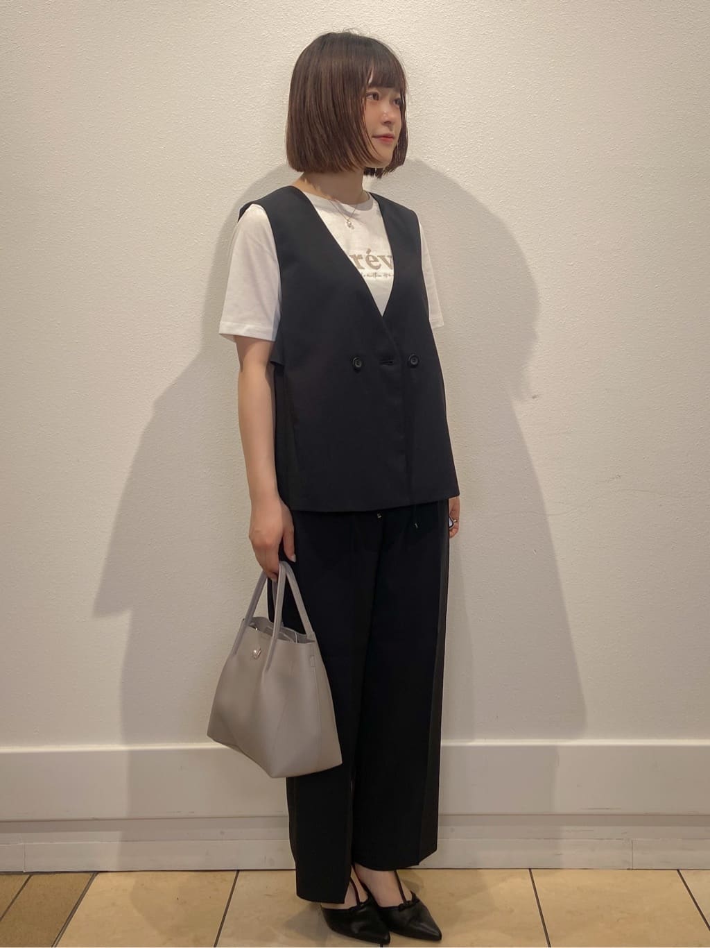 kimiさんの「index｜バックフリルデザインジレ／セットアップ可【洗濯機洗い可／接触冷感／吸水速乾／ストレッチ】」を使ったコーディネート