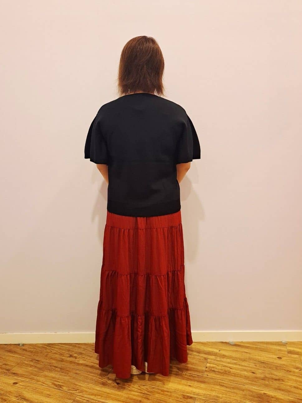 高さんの「SHOO･LA･RUE｜【S-LL】二の腕はカバーして魅せる フレアスリーブニット」を使ったコーディネート